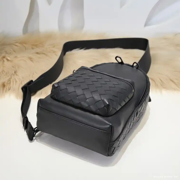 Official Brother Sam Bottega 2212YZ0050 Veneta Bag 0814